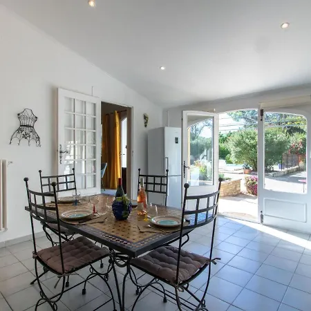Les Amandiers - Mzn100 By Interhome Mazan
